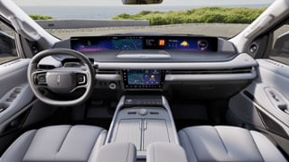 2025 Lincoln Lincoln Navigator Internal Image 2